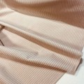 Smėlio spalvos velvetas