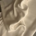 Baltas dirbtinis šilkas „Armani Silk“